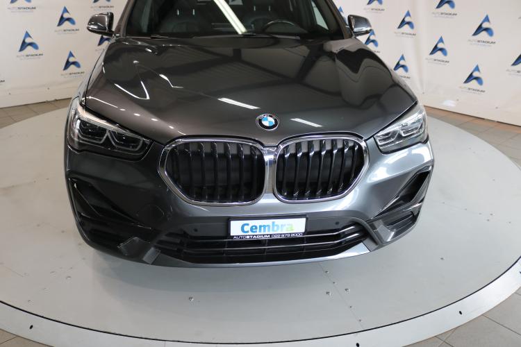X1 xDrive 20d Sport Line Steptronic