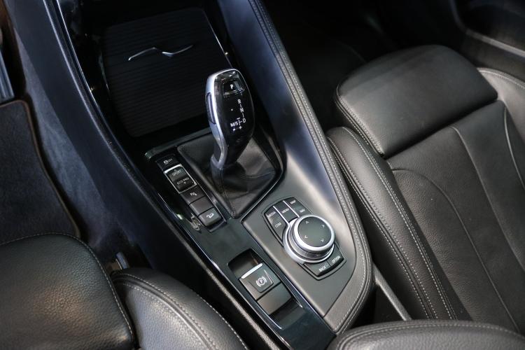 X1 xDrive 20d Sport Line Steptronic