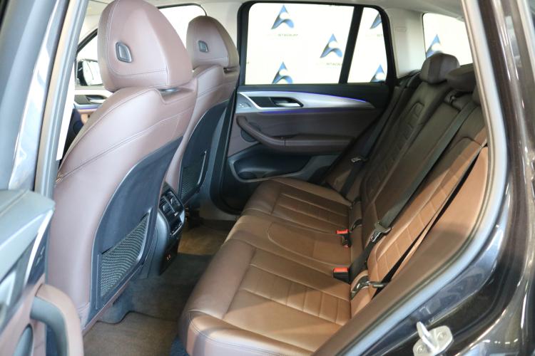 X3 xDrive 30i xLine Steptronic