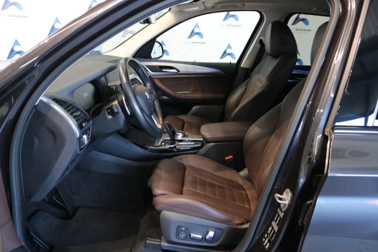 X3 xDrive 30i xLine Steptronic
