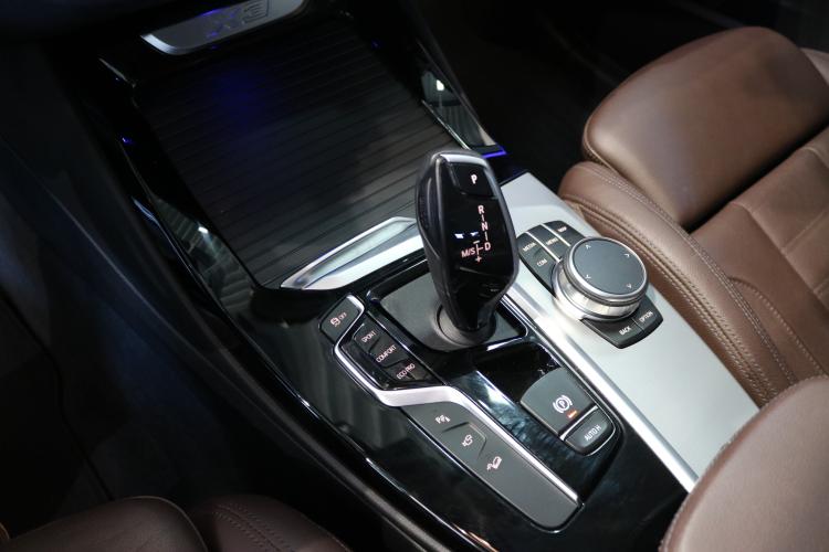 X3 xDrive 30i xLine Steptronic