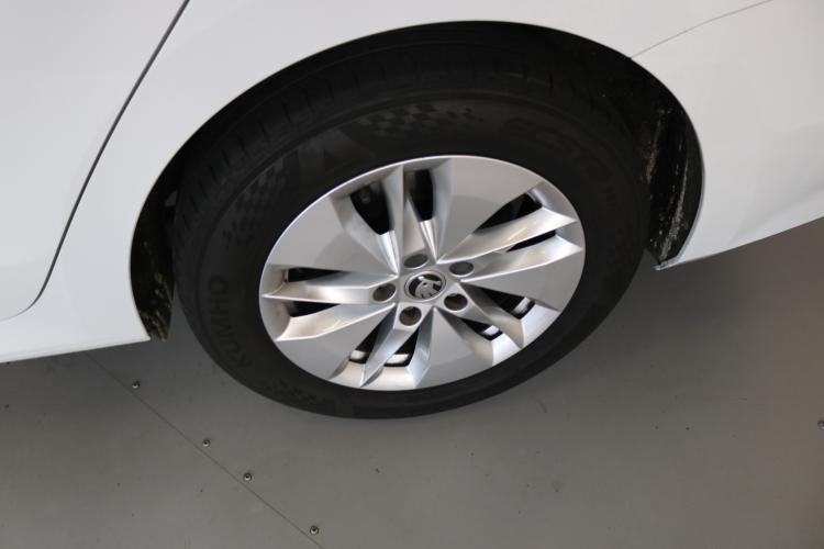 Octavia Combi 2.0 TDI DSG Ambition 4x4