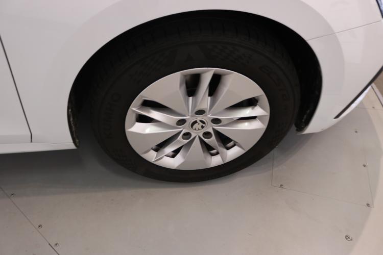Octavia Combi 2.0 TDI DSG Ambition 4x4