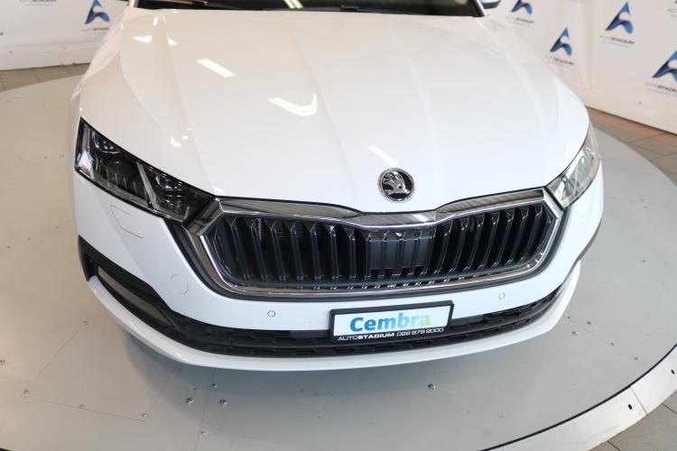 Octavia Combi 2.0 TDI DSG Ambition 4x4