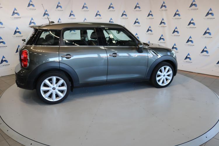 Countryman Cooper S ALL4 Steptronic