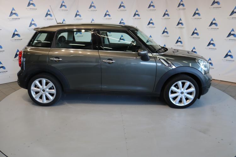 Countryman Cooper S ALL4 Steptronic