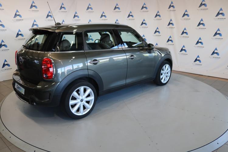 Countryman Cooper S ALL4 Steptronic