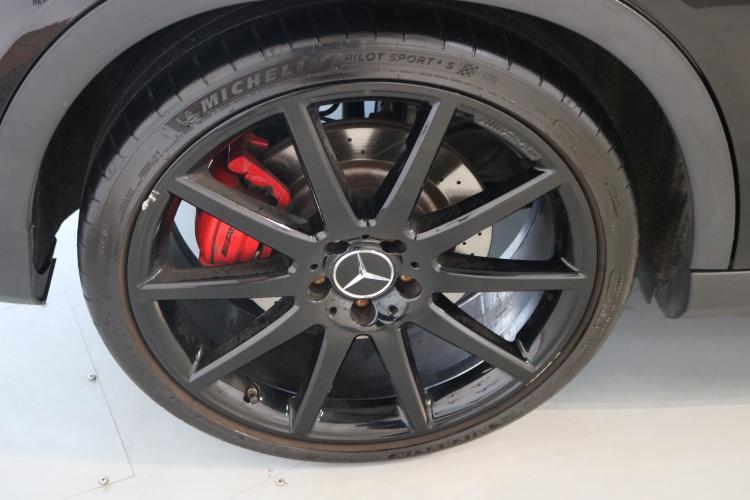 GLA 45 AMG Night Edition 4Matic 7G-DCT