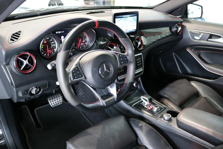 GLA 45 AMG Night Edition 4Matic 7G-DCT