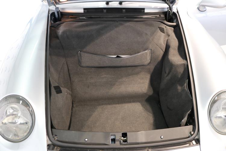 911 Carrera 4 Cabrio