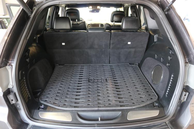 Grand Cherokee 3.0 CRD Overland Automatic