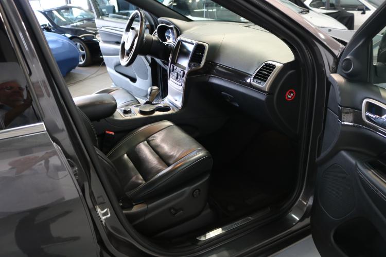 Grand Cherokee 3.0 CRD Overland Automatic