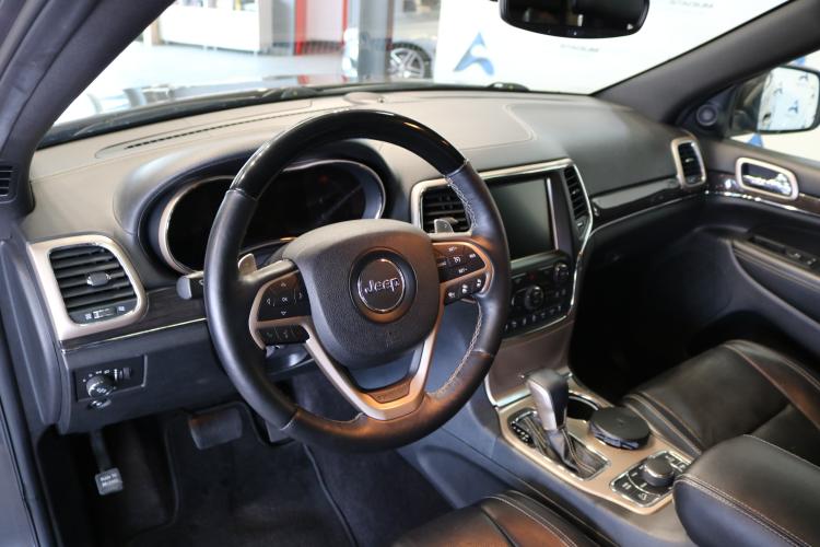 Grand Cherokee 3.0 CRD Overland Automatic
