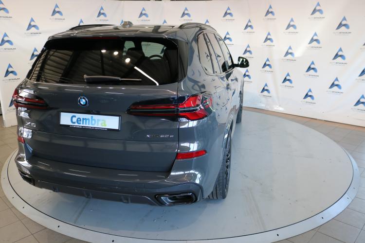 X5 xDrive 50e M Sport Pro Steptronic