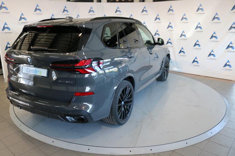 X5 xDrive 50e M Sport Pro Steptronic
