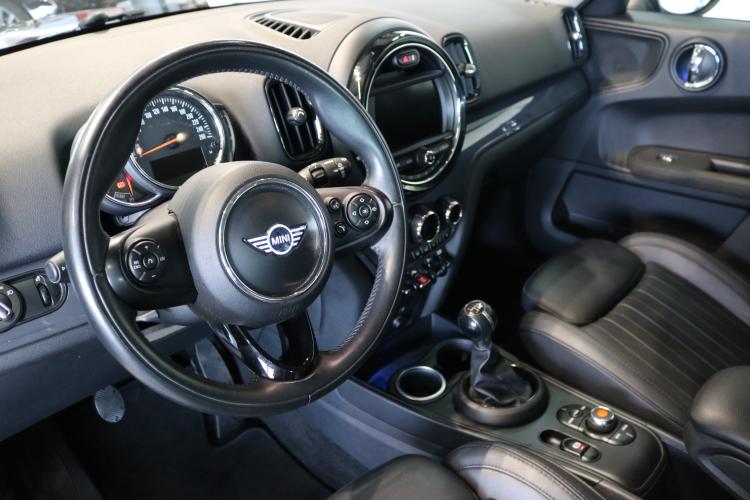Countryman One FWD