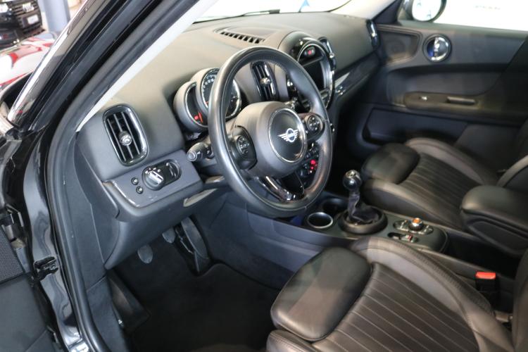 Countryman One FWD