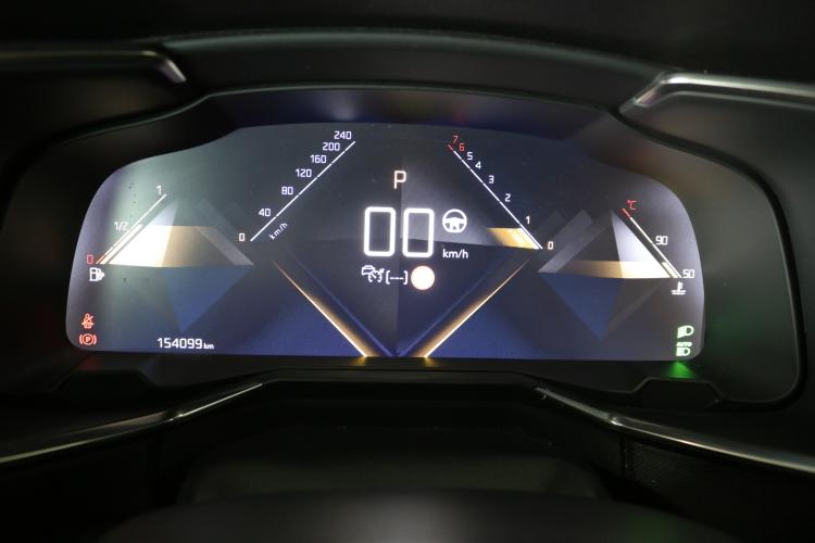 DS 7 Crossback 1.6 THP Opera Performance Line