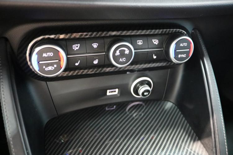 Stelvio 2.0 Executive Q4 Automatic
