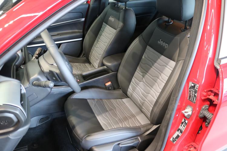 Avenger 1.2 Turbo MHEV Upland Plus 4xe