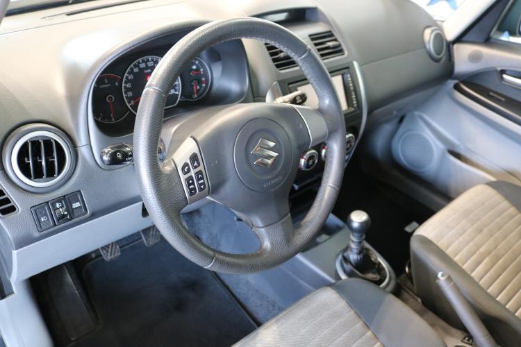 SX4 1.9 TD GL Top 4WD 100TH ANNIVERSARY