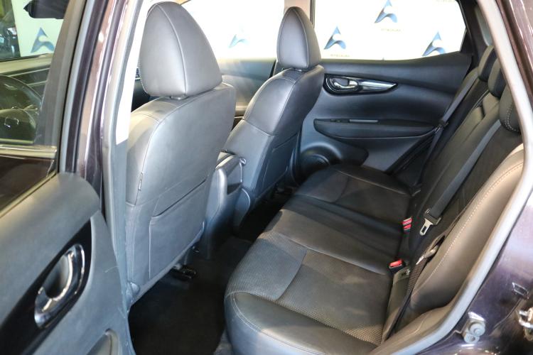 Qashqai 1.6 DIG-T tekna