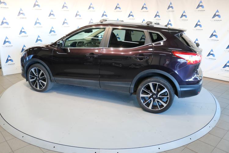 Qashqai 1.6 DIG-T tekna