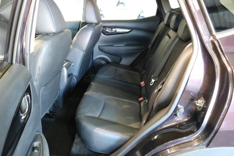 Qashqai 1.6 DIG-T tekna