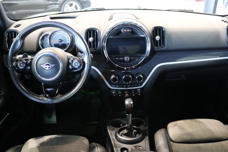 Countryman Cooper S ALL4 Steptronic