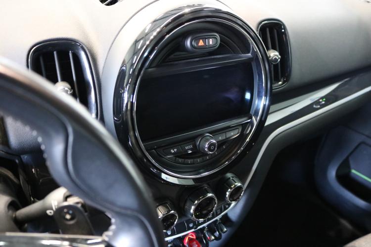 Countryman Cooper S ALL4 Steptronic