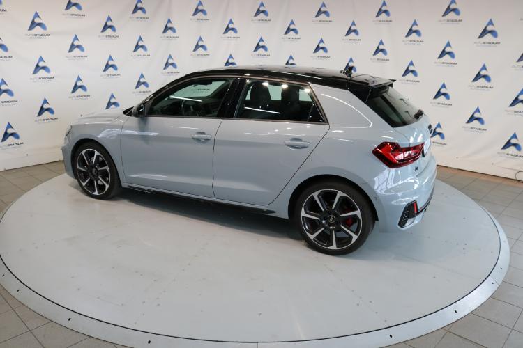 A1 Sportback 40 TFSI S Line S-tronic