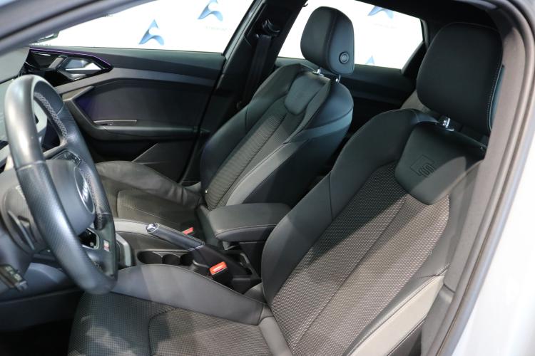 A1 Sportback 40 TFSI S Line S-tronic