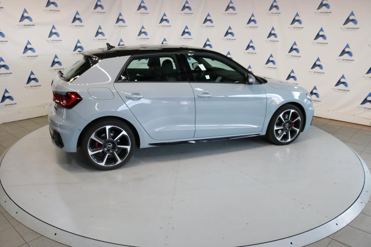 A1 Sportback 40 TFSI S Line S-tronic