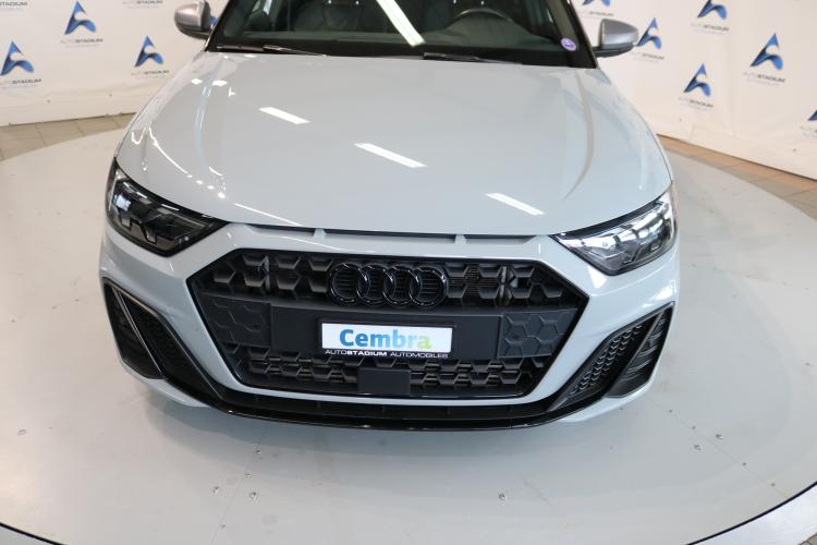 A1 Sportback 40 TFSI S Line S-tronic