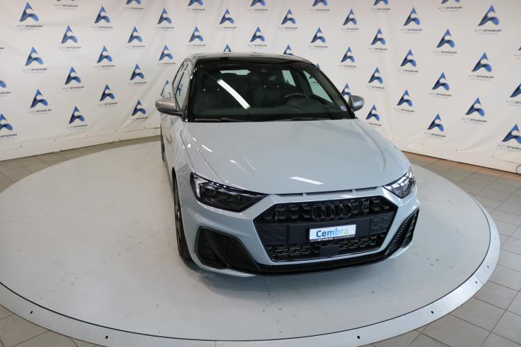 A1 Sportback 40 TFSI S Line S-tronic