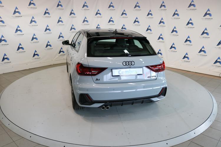 A1 Sportback 40 TFSI S Line S-tronic