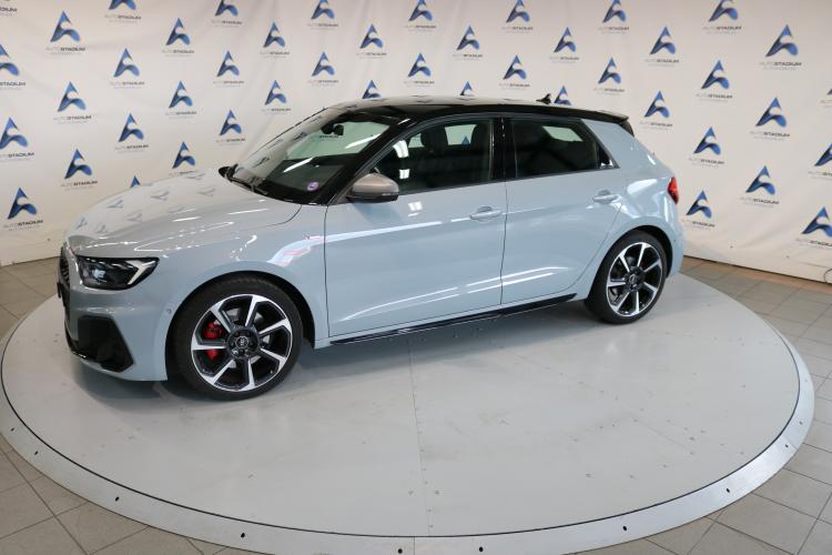 A1 Sportback 40 TFSI S Line S-tronic