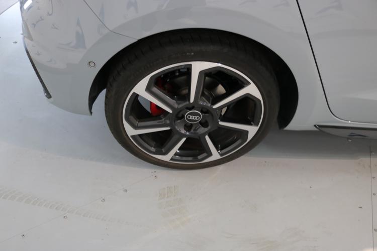 A1 Sportback 40 TFSI S Line S-tronic
