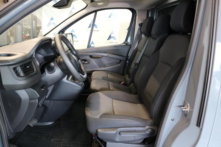 Trafic 2.0 Blue dCi 150 Advance L2H1 EDC EN