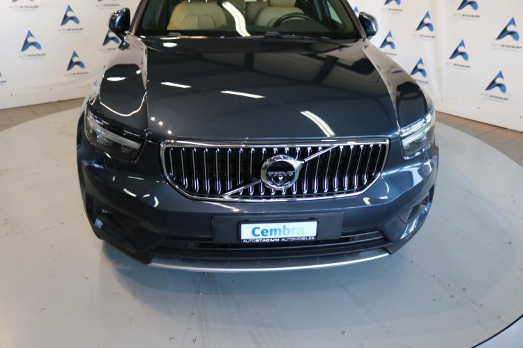 XC40 B4 Benzin Mild Hybrid AWD Momentum Geartronic