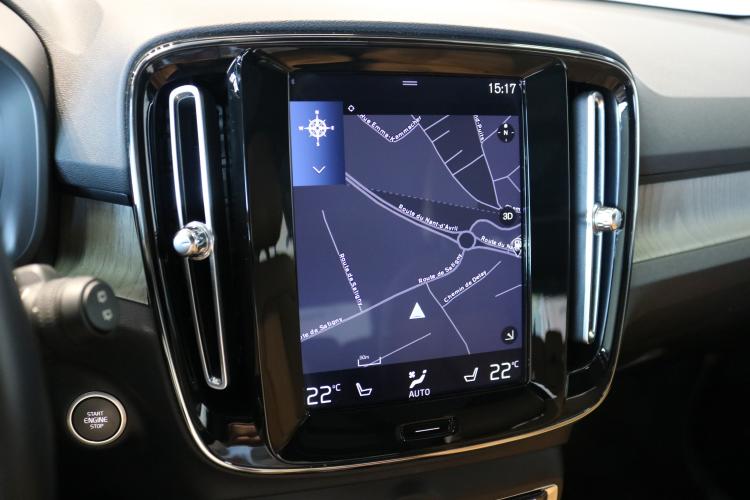 XC40 B4 Benzin Mild Hybrid AWD Momentum Geartronic