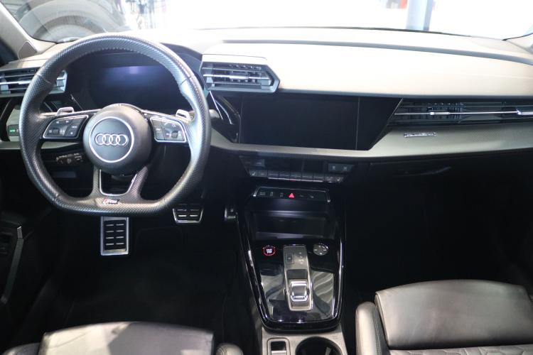 RS3 Sportback 2.5 TSI quattro S-tronic