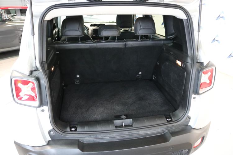 Renegade 2.0 CRD Limited AWD + Low Range 9ATX