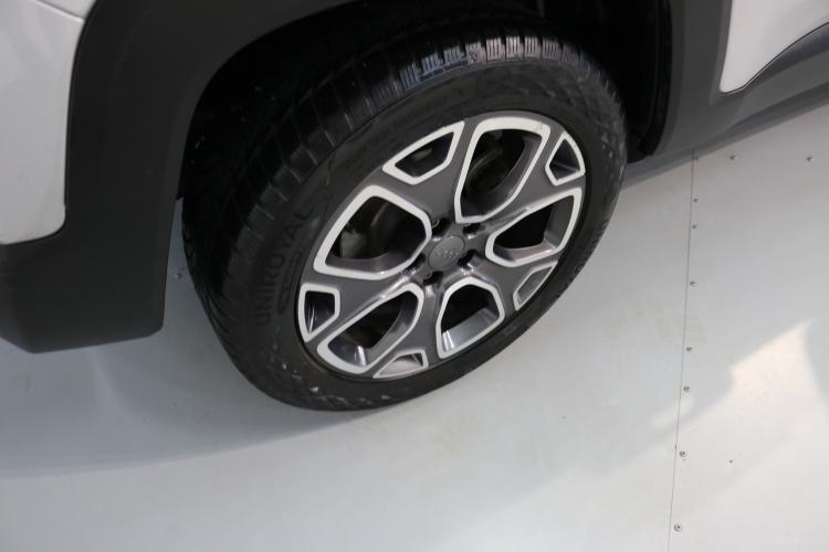Renegade 2.0 CRD Limited AWD + Low Range 9ATX