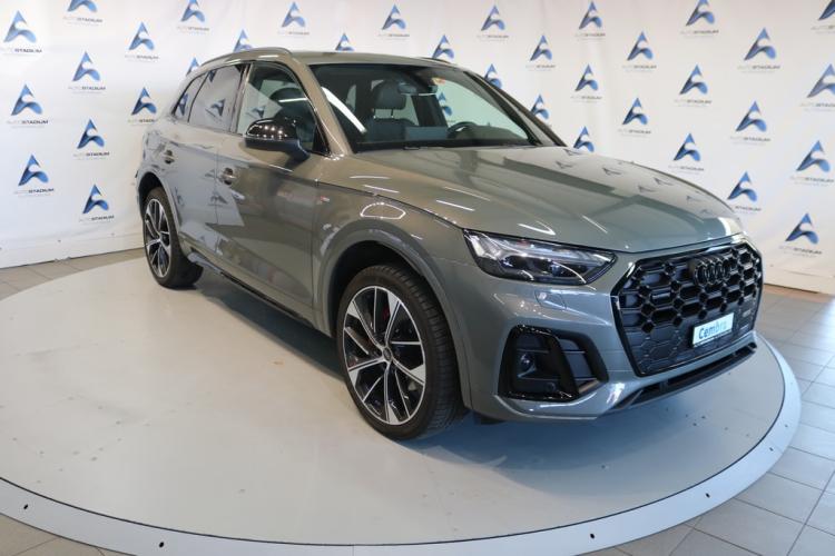 AUDI Q5 40 TDI S-line quattro S-tronic