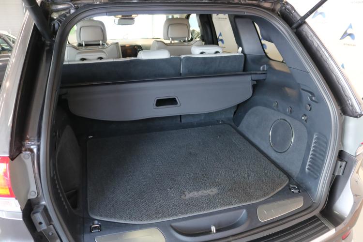 Grand Cherokee 3.0 CRD Summit Automatic