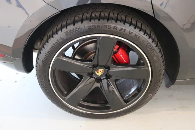 Macan GTS PDK