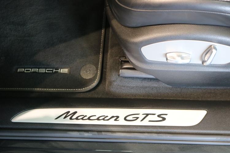 Macan GTS PDK