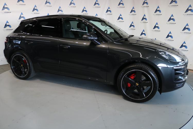 Macan GTS PDK