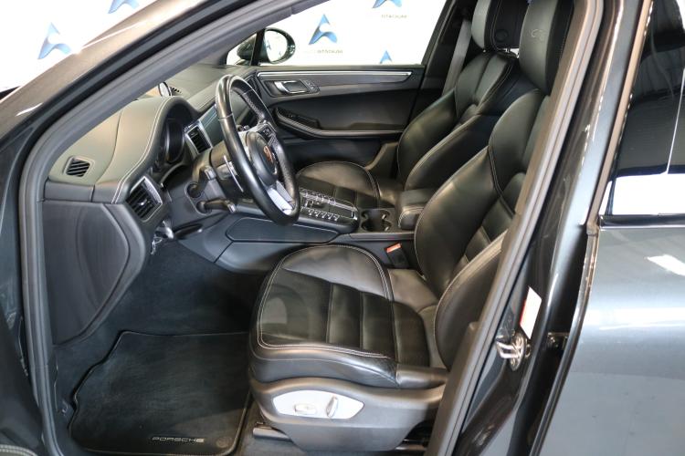 Macan GTS PDK